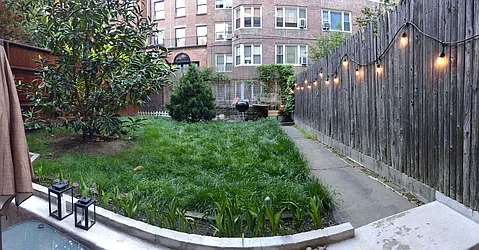 Rented by Jonathan Wachtel, LREB