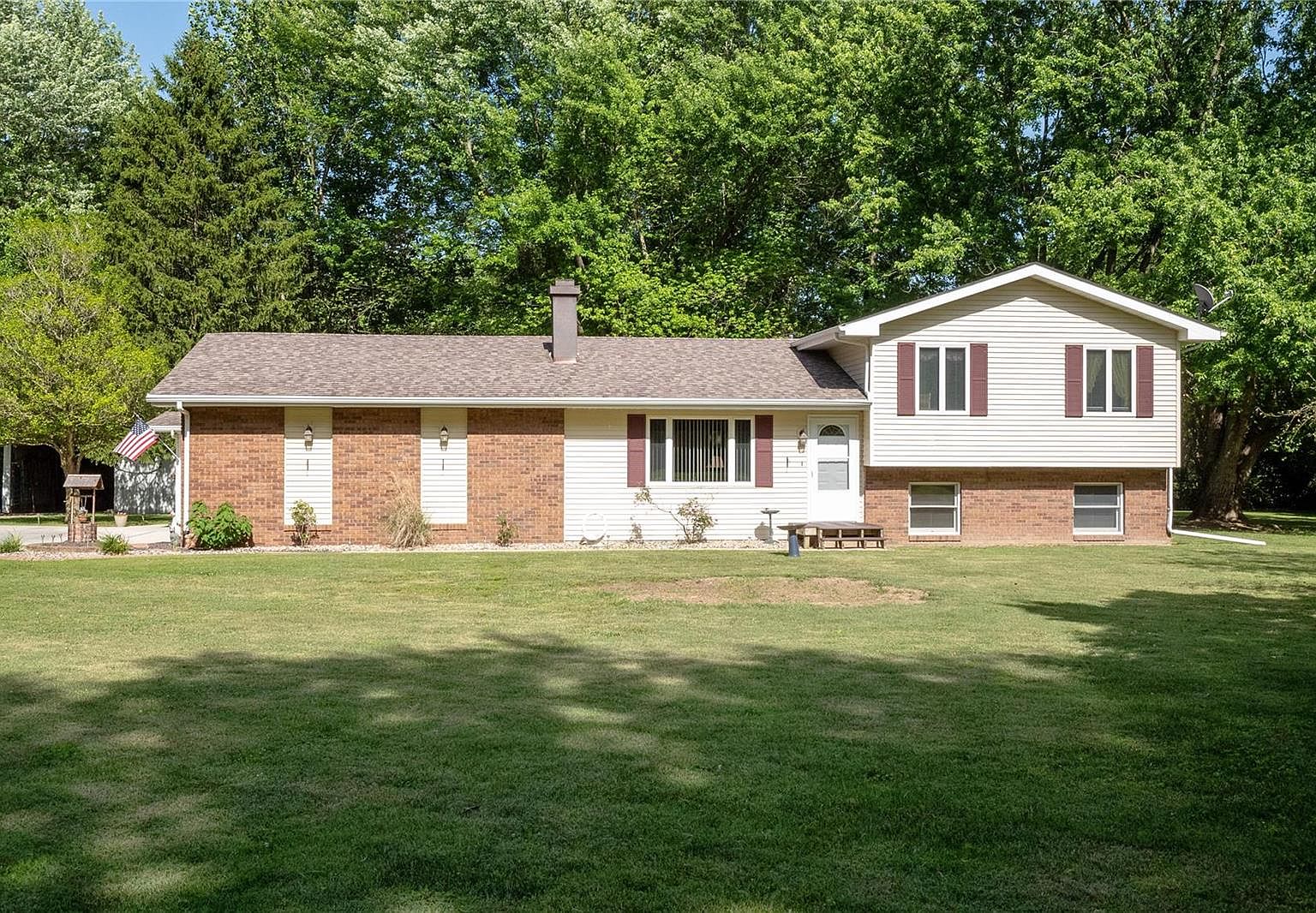 564 Walnut Rd, Saint Jacob, IL 62281 Zillow