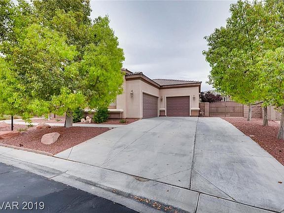 2nd image of 8114 Villa Del Viento Dr