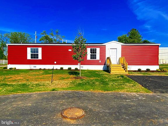 2nd image of Gunner Ln Lot 70