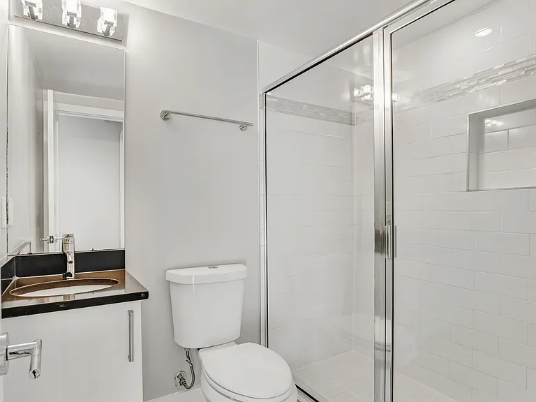 1514 Newton St NW #102 — Photo 11