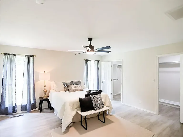 109 Road Runner Dr — Photo 26