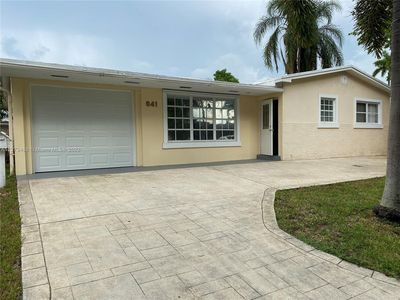 641 SW 3rd St, Hallandale, FL, 33009