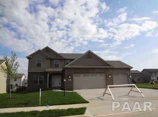 2827 W Lake Trail Ct, Dunlap, IL 61525