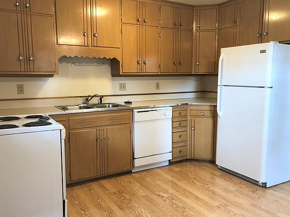 Kitchen with Dishwasher