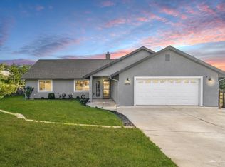 17861 Cavalcade Pl, Tehachapi, CA 93561