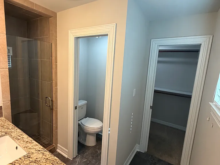 809 Howard St — Photo 4