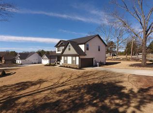 390 McCall Rd, Greenville, SC 29607