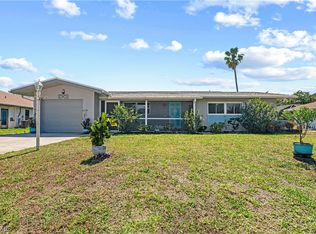 530 SE 34th Ter, Cape Coral, FL 33904