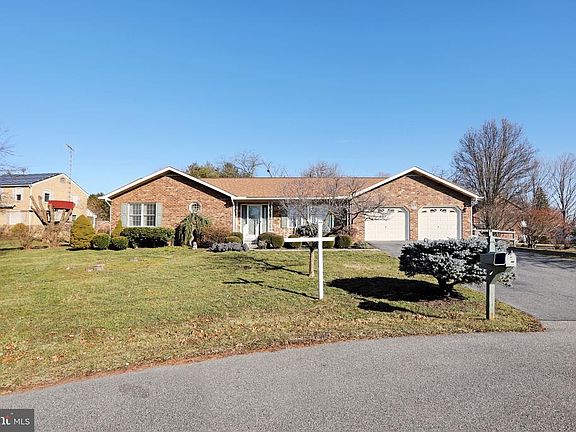 4th image of 13626 Daisy Cir