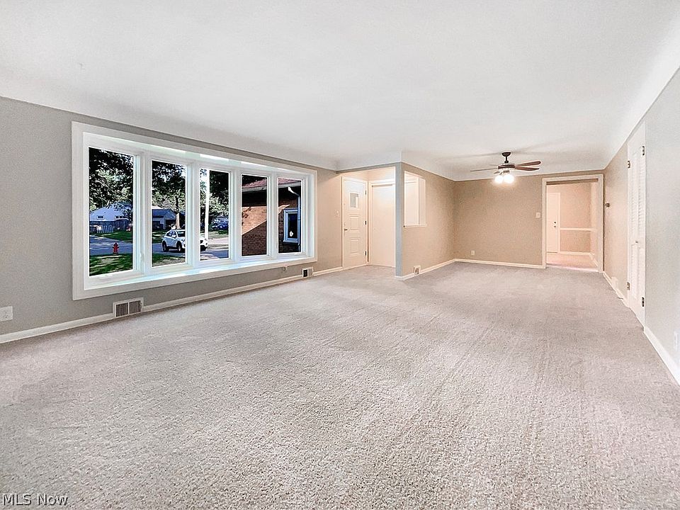 1196 Haverston Rd, Lyndhurst, OH 44124 Zillow