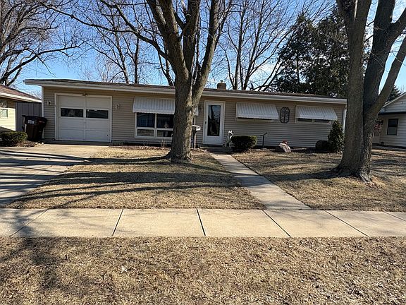 2nd image of 1164 Westview Dr