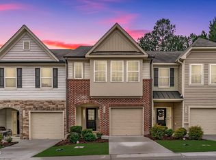 1032 Amber Shadow Dr, Durham, NC 27703