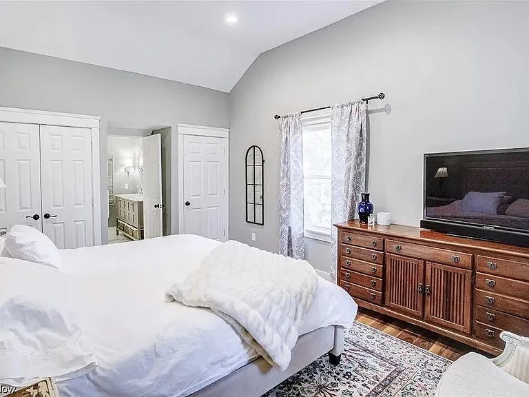343 E Garfield Rd — Photo 19