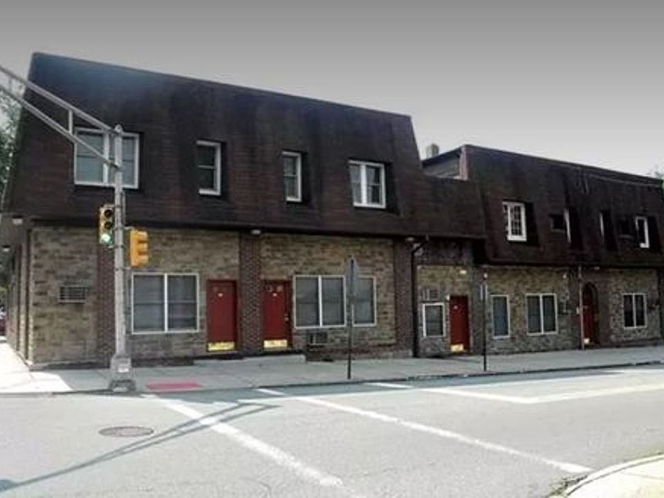 1st image of 225 W Madison Ave #229D