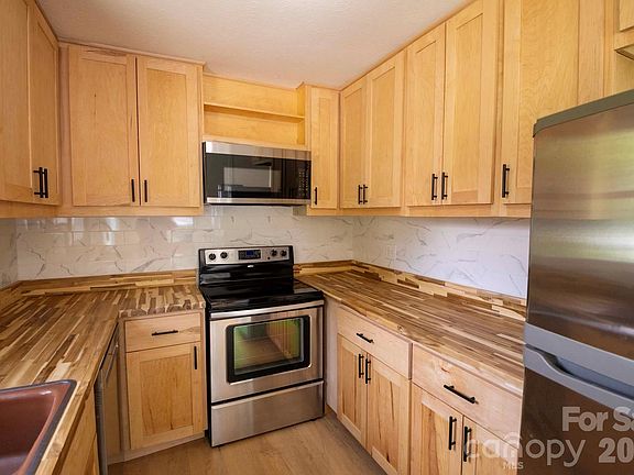 5th image of 317 Brickyard Rd
