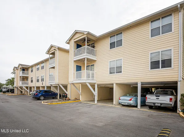 2421 Beachview Dr APT G-13, Ocean Springs, MS 39564