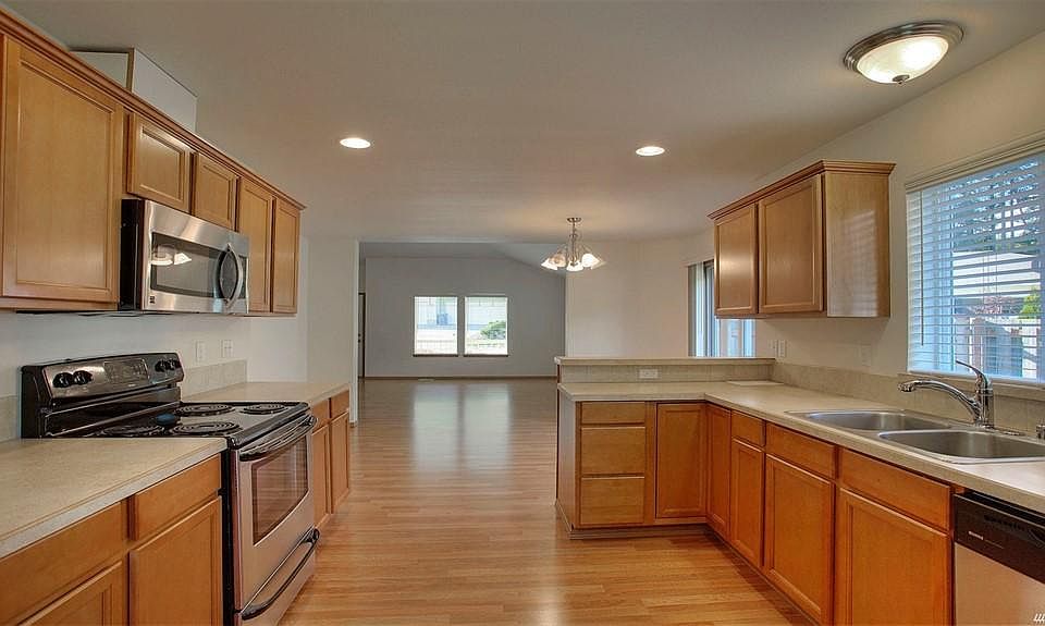 1st image of 14105 87th Avenue Ct NW