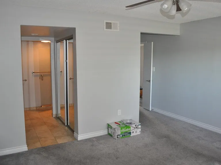 6808 Hyde Park Dr #F — Photo 8