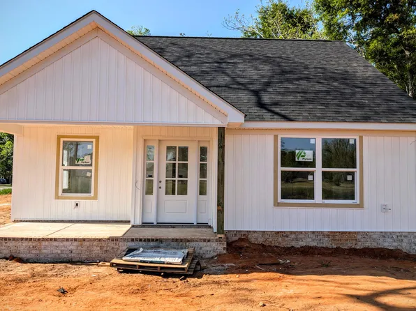 4310 Camden Hwy, Dalzell, SC 29040