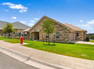 2007 Valencia Dr N, Kerrville, TX 78028