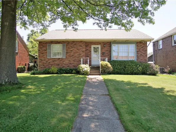1406 Union Ave, Natrona Heights, PA 15065