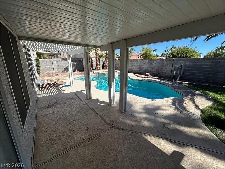 6138 Circling Hawk Dr — Photo 10