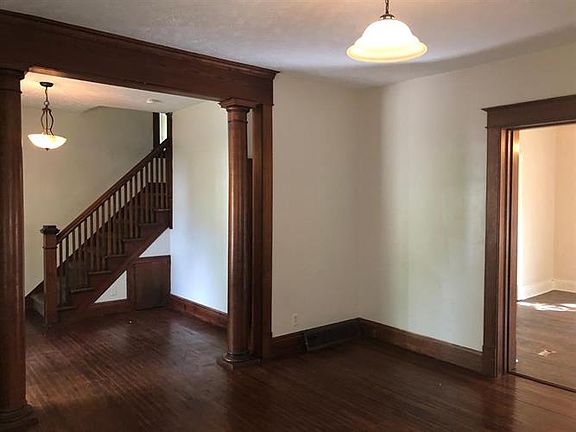 4th image of 1030 Sherman Ave