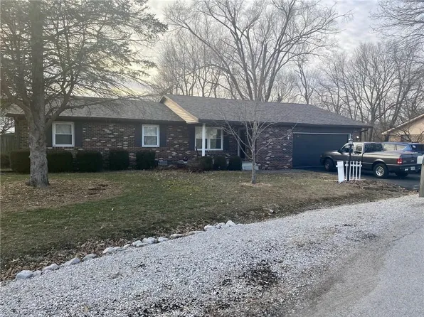 4741 S 19th 1/2 St, Terre Haute, IN 47802