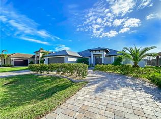2209 SE 17th Pl, Cape Coral, FL 33990