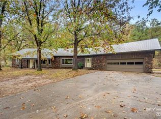 16642 Patterson Rd, Pea Ridge, AR 72751