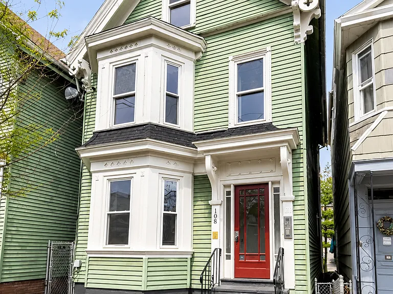 108 Washington Ave #B — Photo 9
