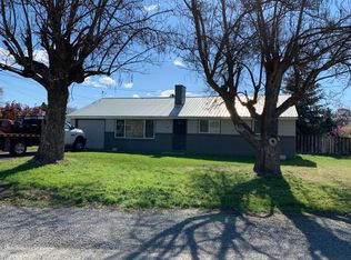 616 Skyview Dr, Omak, WA 98841