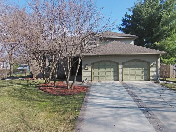 717 Marie Ave, Saint Paul, MN 55118