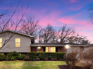103 Jane Dr, Saint Peters, MO