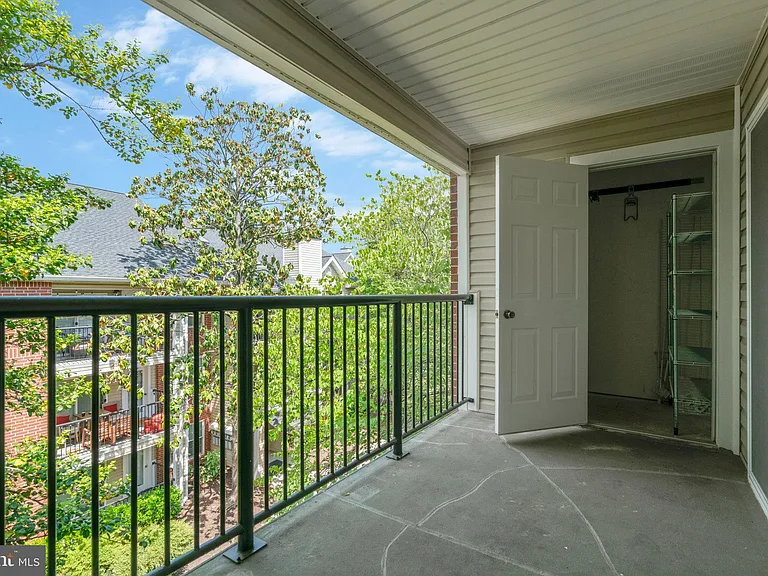 3308 Wyndham Cir #321 — Photo 20