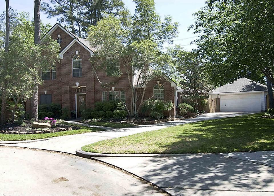 1st image of 13927 Carrington Ln