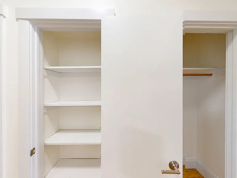 1431 Grove St #2 — Photo 10