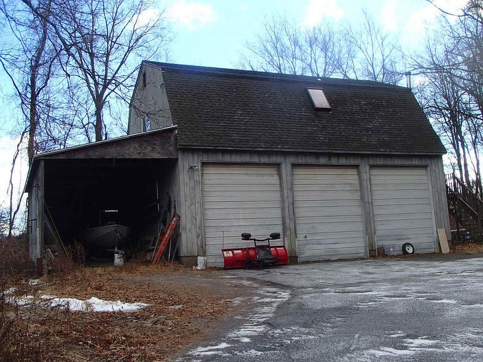 2nd image of 149 Boggs Hill Rd
