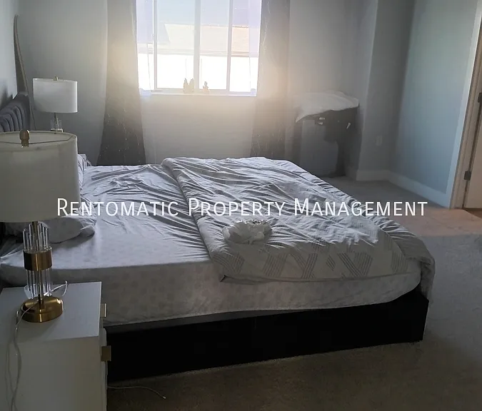 12303 S Varitek Dr — Photo 16
