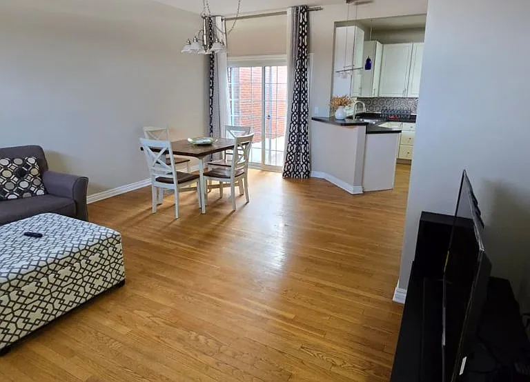 1622 Commodore Cir — Photo 22