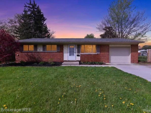 11672 De Clerck Dr, Sterling Heights, MI 48313