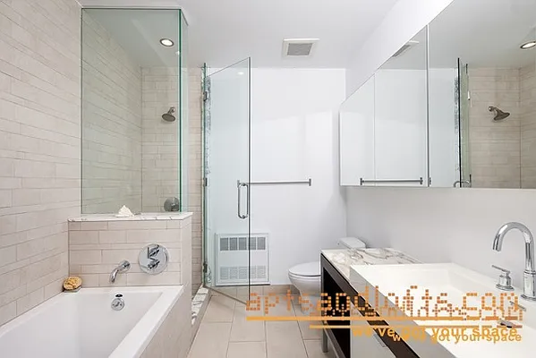 Sold by aptsandlofts.com | media 19