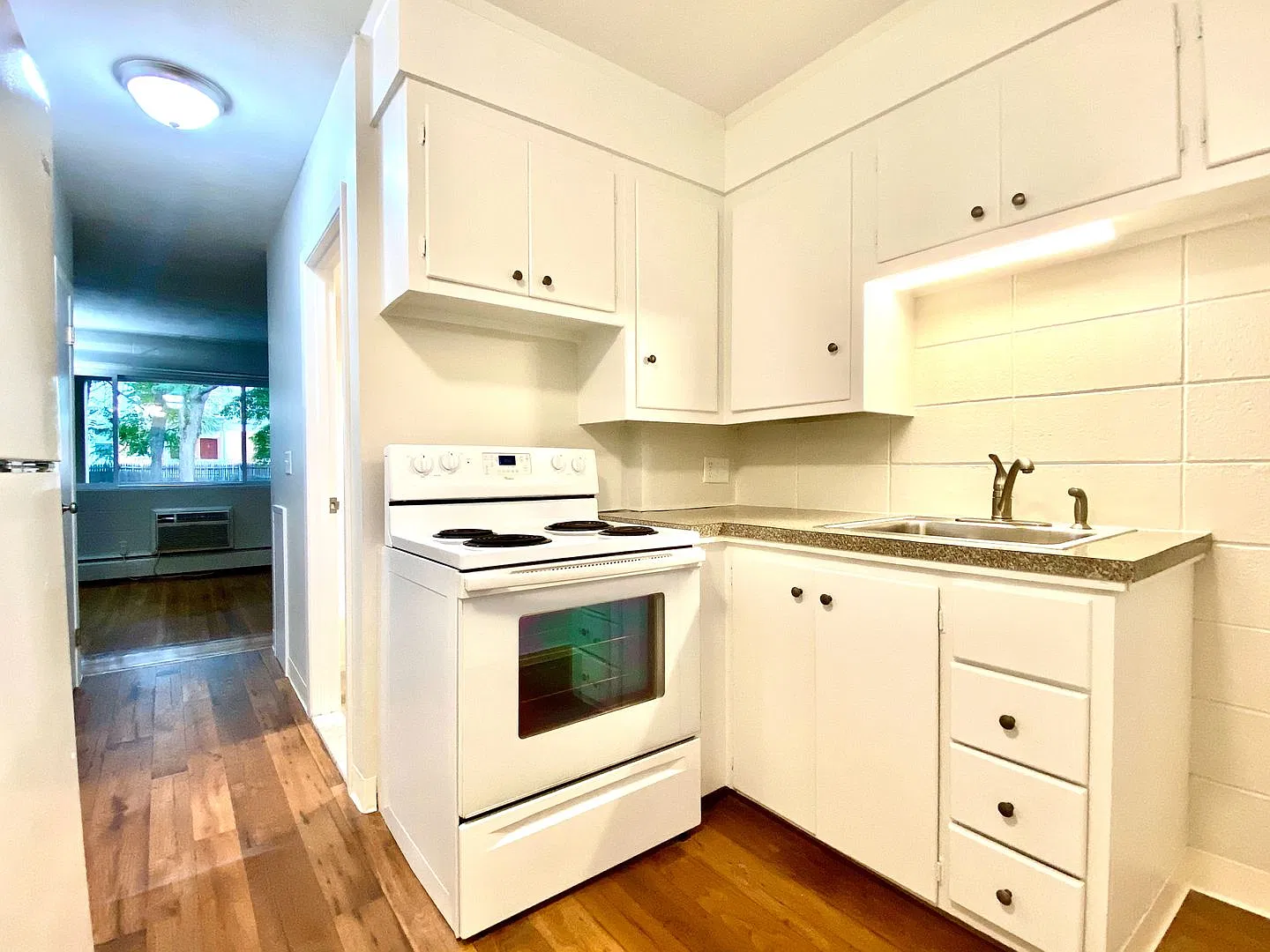 Parkside — Photo 1