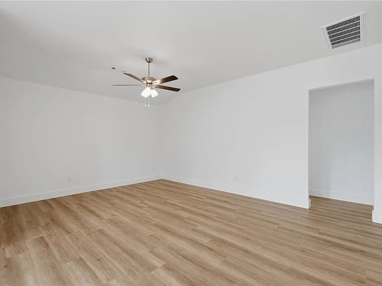 5089 Vista Ave — Photo 10