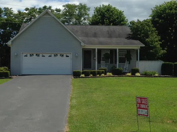 2818 Oakhaven Pl, Cookeville, TN 38506