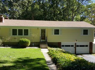 69 Babylon Dr, Sound Beach, NY 11789