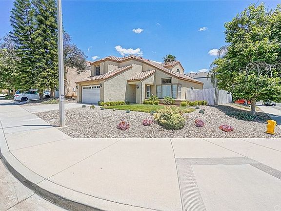 5th image of 23791 Lone Pine Dr