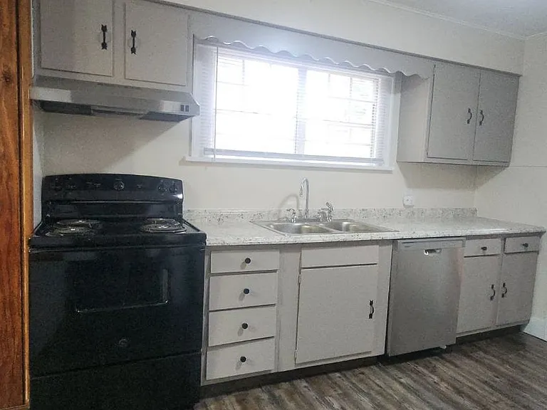 1351 College Park — Photo 39