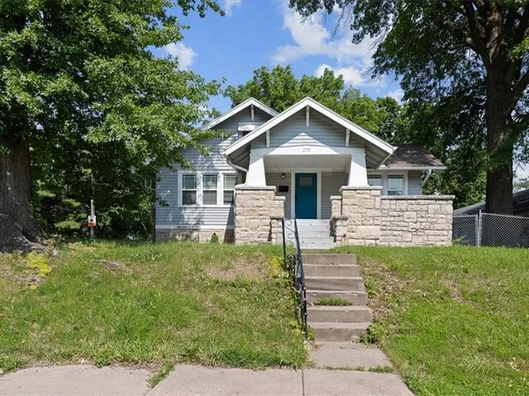 2031 N 32nd St, Kansas City, KS 66104